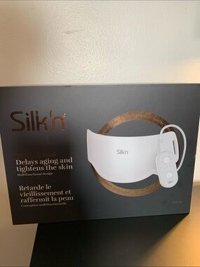 Silk'n LED Neck Mask in White fm-03 new